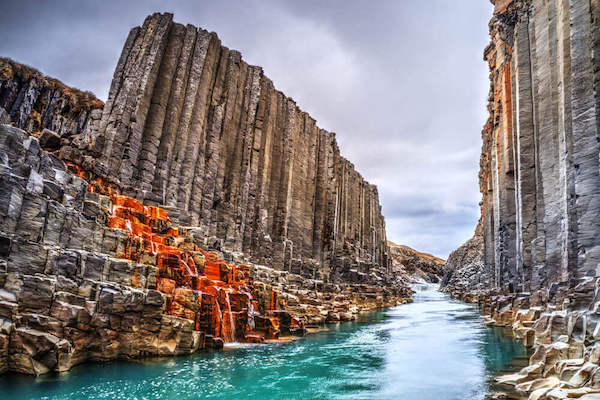 Exploring Iceland’s Breathtaking Canyons: A Nature Lover’s Paradise